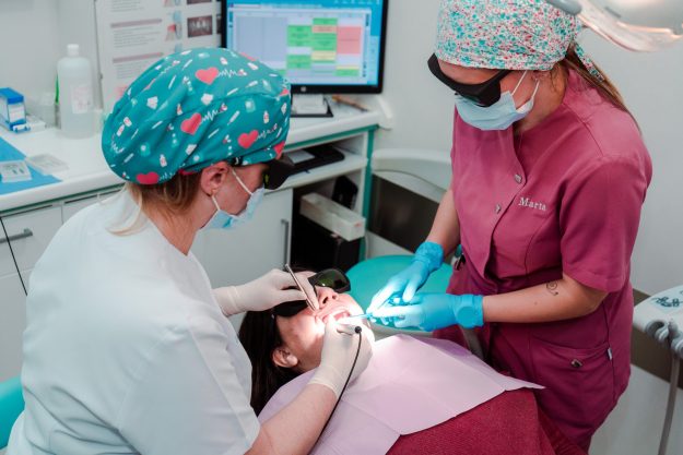 Policlínica Bucodental Zaragoza Periodoncia